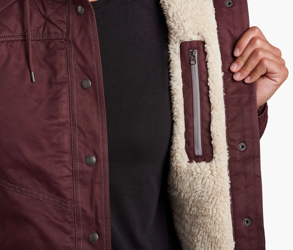 Luxurious, Italian fleece lining