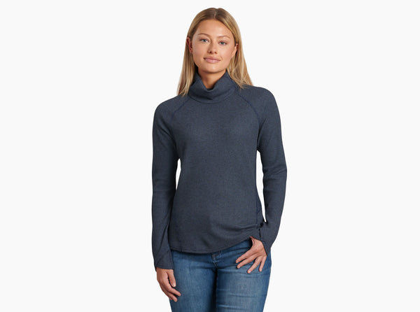 PETRA™ TURTLENECK