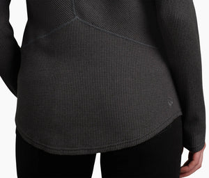 Curved bottom hem