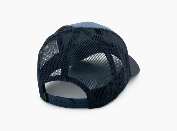 RUSTIK BORN TRUCKER