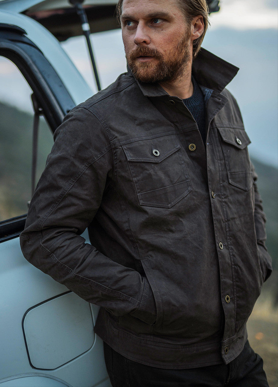 How to Care for Kuhl Waxed Jacket: Essential Tips for Longevity