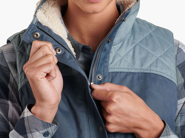 Draft flap protects YKK front zipper