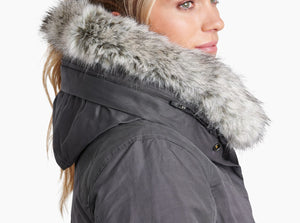 Removable faux fur adds versatility