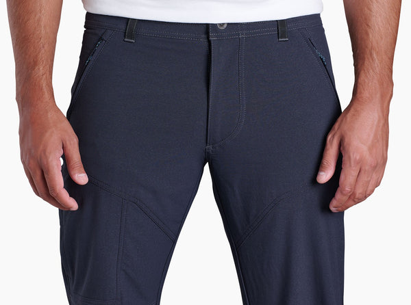Year-round softshell pant with stretch