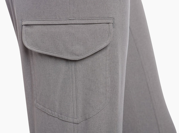 Hidden snap closure on thigh and back pockets