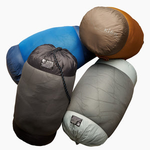 Compacts for easy transport | Stuff sack with reflective trims incl