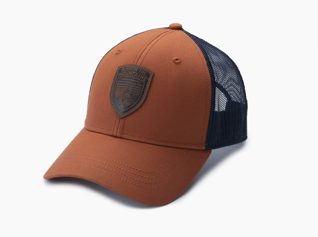 RUSTIK BORN TRUCKER